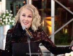 Catherine OHara Meninggal Dunia Setelah Alami Gangguan Pernapasan