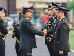 Kapolda Jatim Anugerahkan Satyalancana ke 2.684 Personel di Hari Kesadaran Nasional