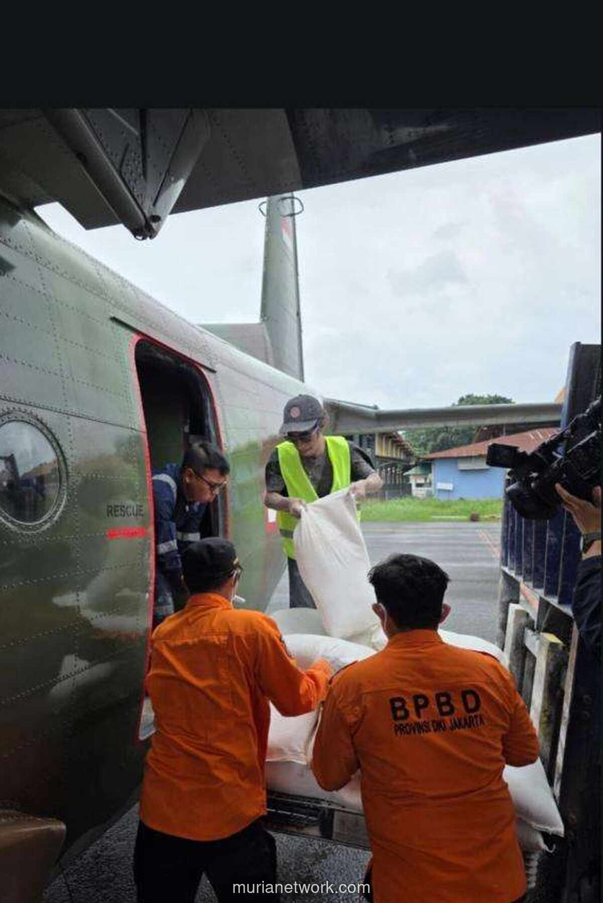Jakarta Siaga, Pesawat Penyebar Awan Diterbangkan ke Atas Bogor