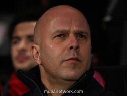 Kekalahan Dramatis Liverpool Picu Badai Tekanan untuk Arne Slot