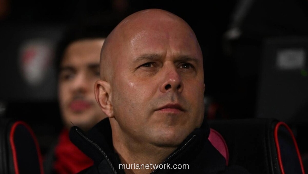 Kekalahan Dramatis Liverpool Picu Badai Tekanan untuk Arne Slot