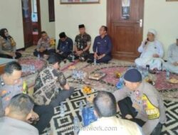 Polisi dan Warga Megamendung Gelar Doa Bersama untuk Jaga Keamanan