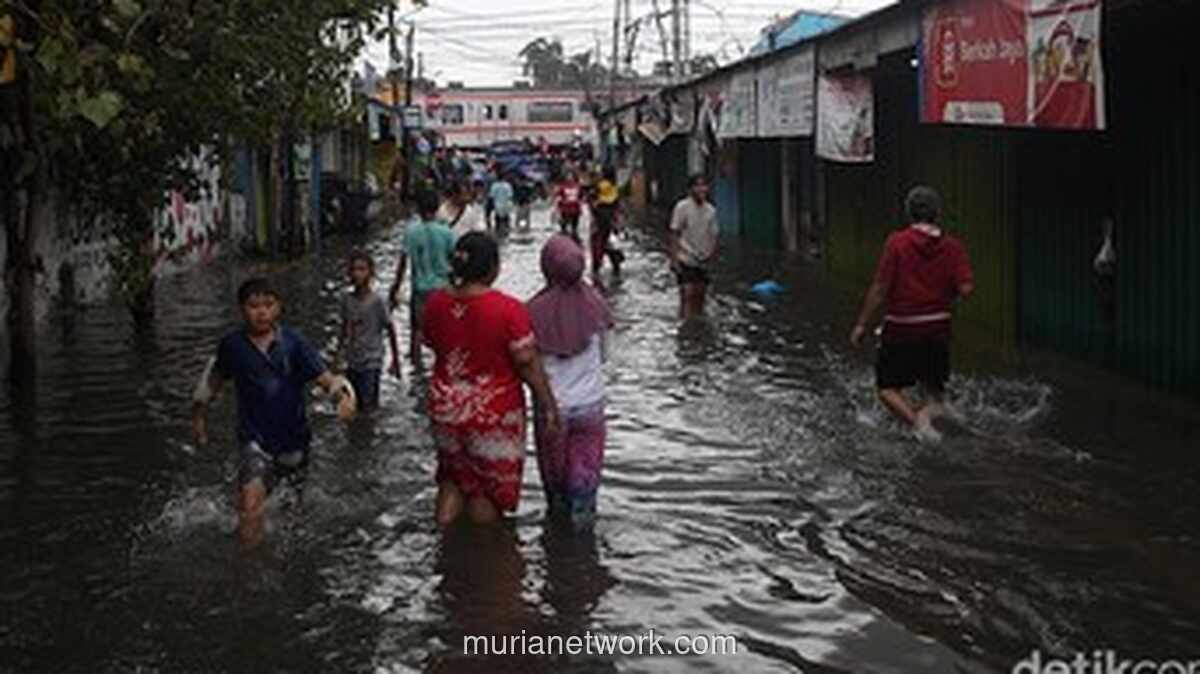 Banjir Belum Surut, Enam RT di Jakarta Timur Masih Terendam