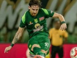 Dejan Tumbas Didepak Persebaya, Persis Solo Siap Jadi Pelabuhan Baru