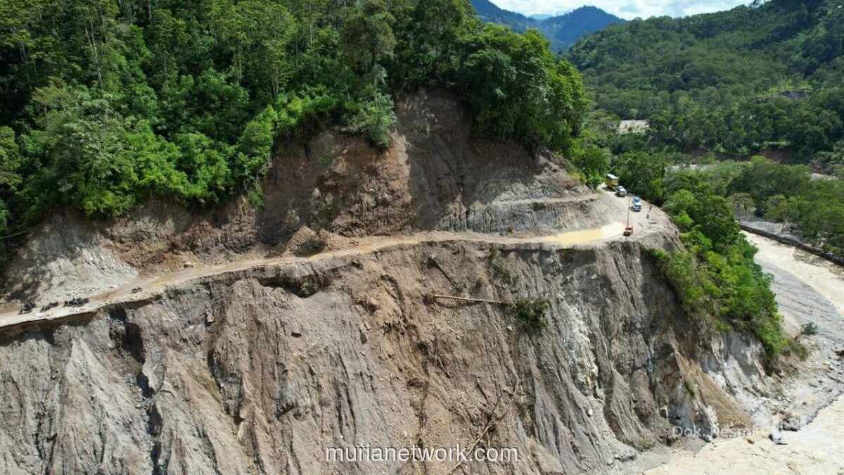 Puluhan Alat Berat Dikerahkan, Jalan Terputus di Aceh dan Sumut Mulai Dibuka