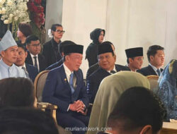 Prabowo dan Jokowi Duduk Berdampingan di Pernikahan Sekretaris Pribadi