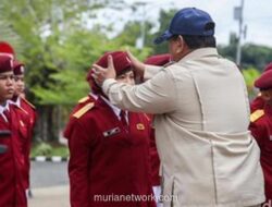 Prabowo Tak Tahan Haru Meluncurkan 166 Sekolah Rakyat
