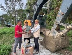 Ekskavator Dikirim Andre Rosiade untuk Tangani Longsor di Maninjau