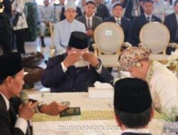 Prabowo Menitikkan Air Mata di Pernikahan Sekretaris Pribadinya
