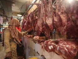 Ibu-ibu Mengelus Dada, Harga Cabai dan Bawang Meroket di Pasar Jakarta