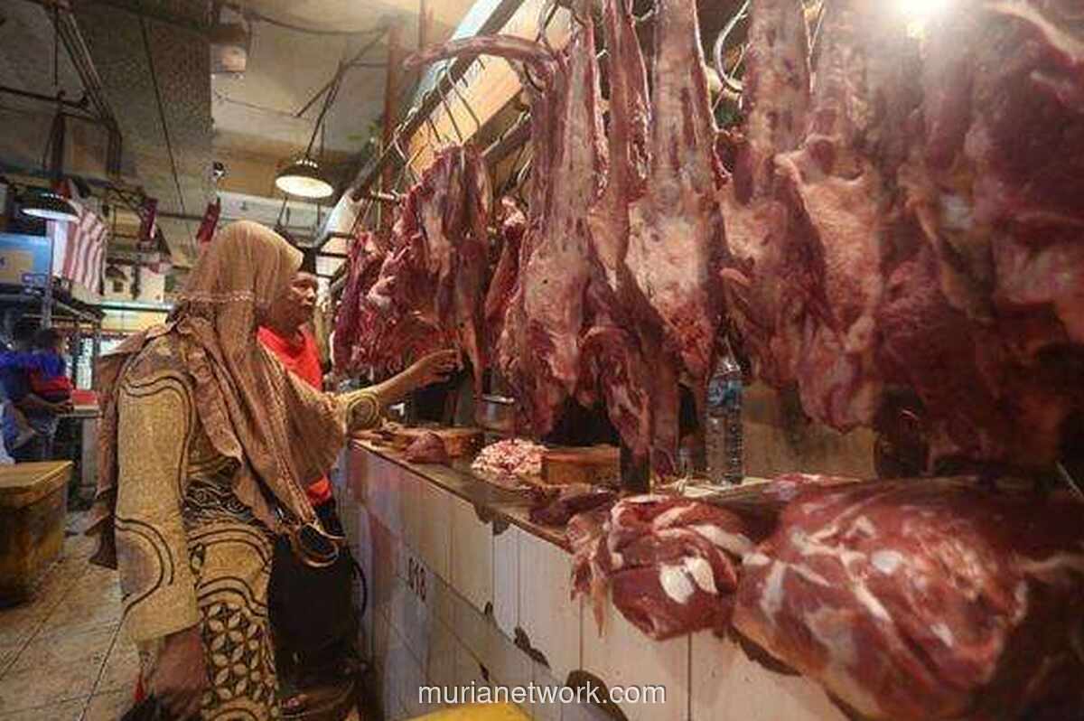 Ibu-ibu Mengelus Dada, Harga Cabai dan Bawang Meroket di Pasar Jakarta