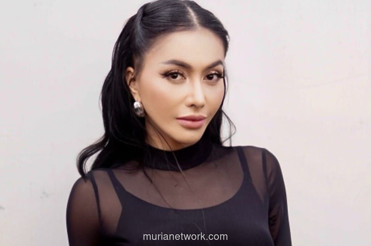 Pesan Cinta Denada untuk Ressa di Tengah Gugatan Rp7 Miliar