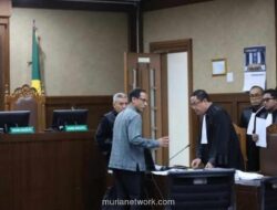 Nadiem Tepis Tuduhan Perkaya Diri Rp809 Miliar di Sidang Chromebook