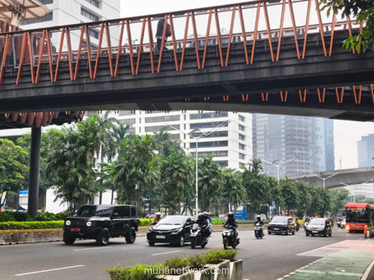 Hari Pertama Sekolah, Sudirman-Semanggi Masih Bernapas Lega