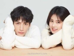 Cinta dan Rivalitas Berkecambah di Balik Meja Rapat