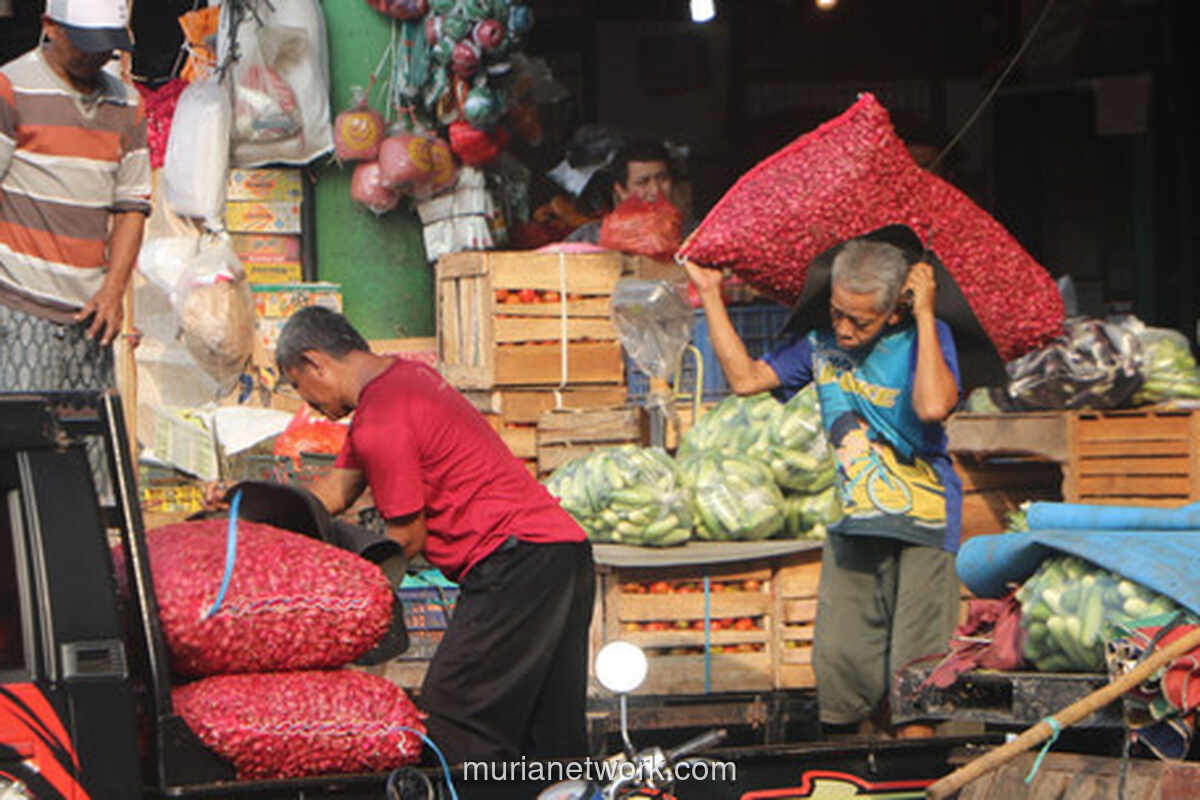 Konsumsi Masyarakat Menguat, Inflasi Tetap Terjaga Jelang Pergantian Tahun