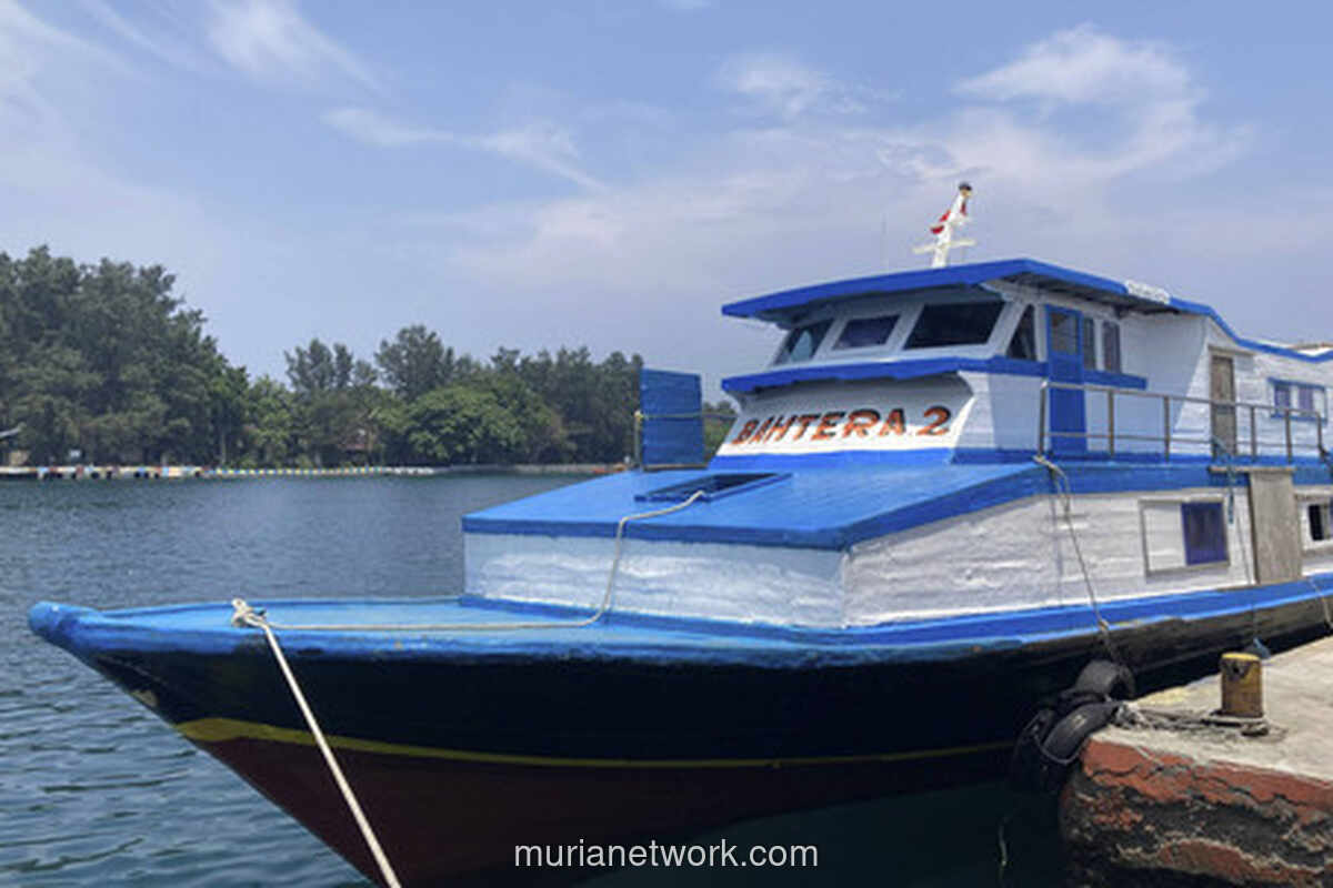 Gelombang 2,5 Meter Paksa Layanan Kapal ke Kepulauan Seribu Dihentikan