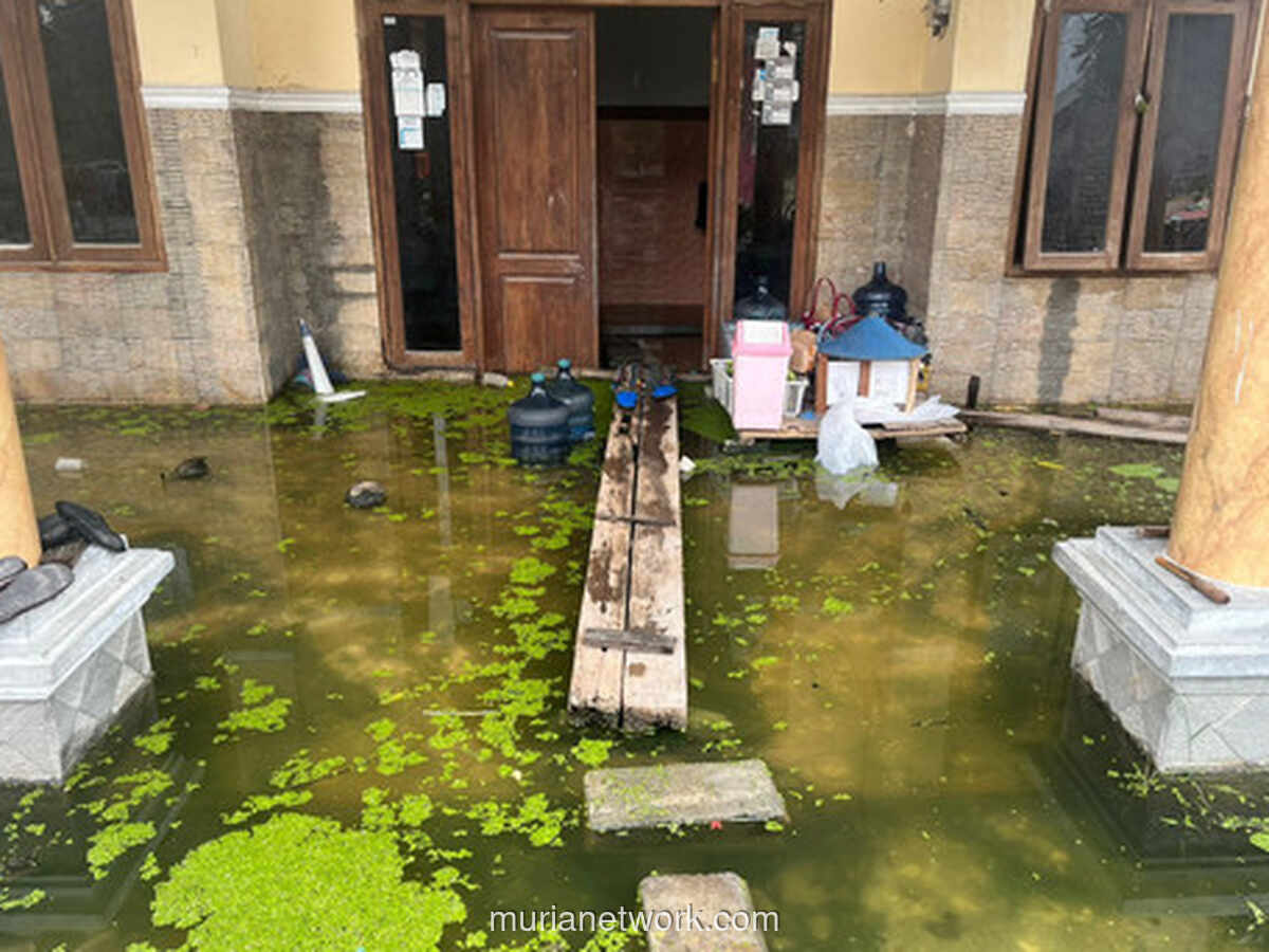 Lamongan Dibanjiri, 2.000 Lebih Rumah Warga Terendam Air