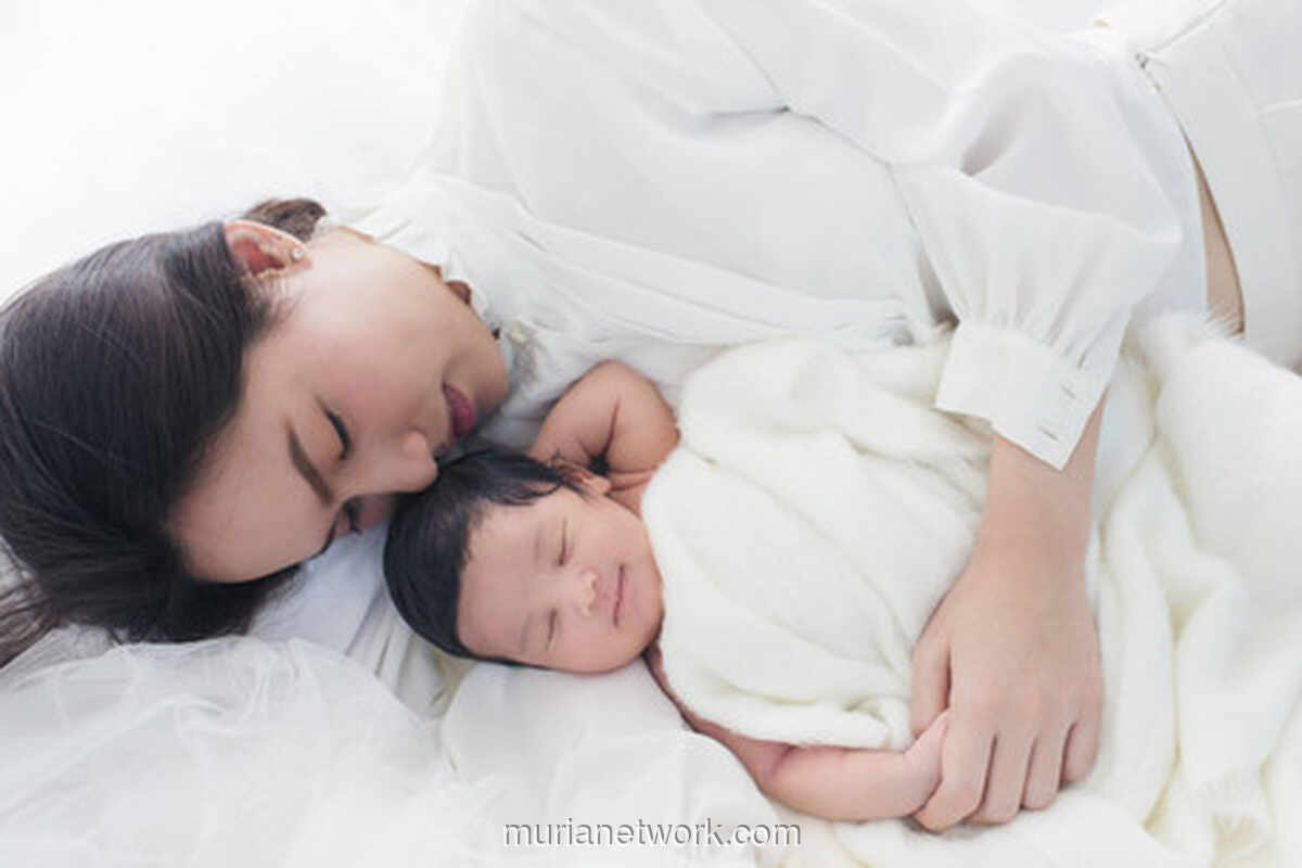 Bayi Basah Kuyup Saat Tidur: Kapan Harus Khawatir?