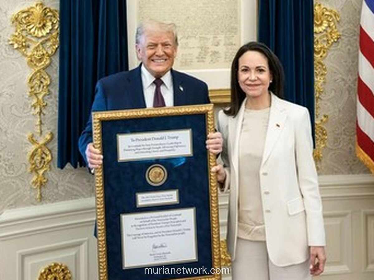 Medali Nobel Machado untuk Trump: Simbol Politik yang Tak Sederhana