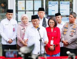 Pramono Anung Turun Langsung, Perintahkan Tambah Pompa di Titik Banjir Daan Mogot