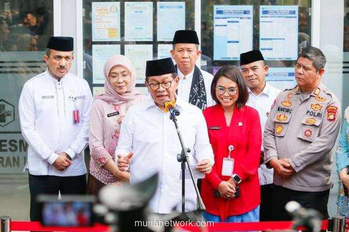 Pramono Anung Turun Langsung, Perintahkan Tambah Pompa di Titik Banjir Daan Mogot