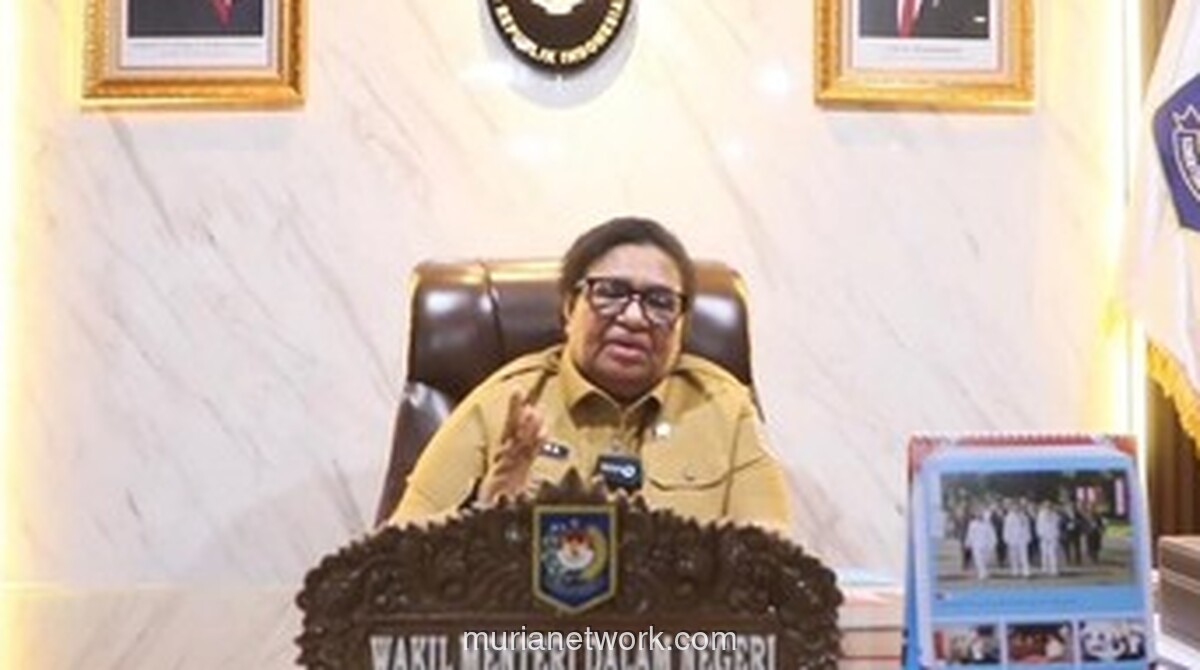 Wamendagri Bantah Isu Arahan Prabowo Tanam Sawit di Papua