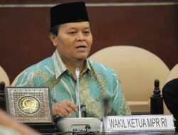 Hidayat Nur Wahid Desak Percepatan Pembentukan Ditjen Pesantren dan Dana Abadi Khusus