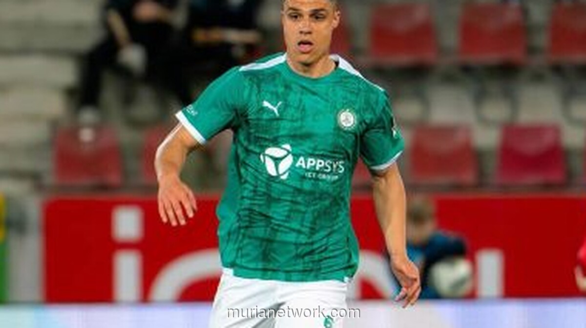 Negosiasi Pelupessy ke Persib Mandek, Persebaya Siap Menyerobot