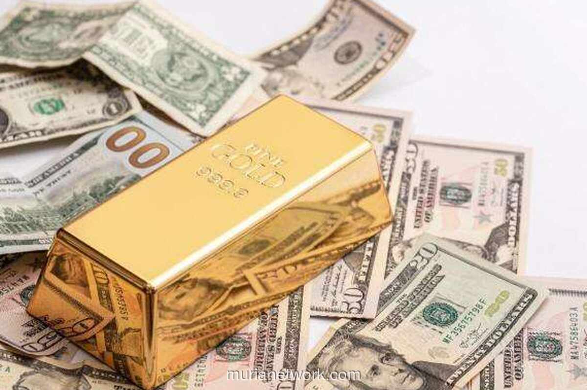 Emas Cetak Rekor, Saham Tambang Melonjak di Tengah Sentimen The Fed