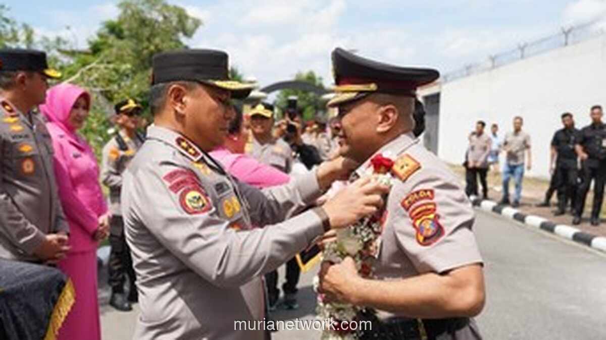Brigjen Jossy Tanam Pohon Perpisahan, Wariskan Napas Hijau untuk Riau