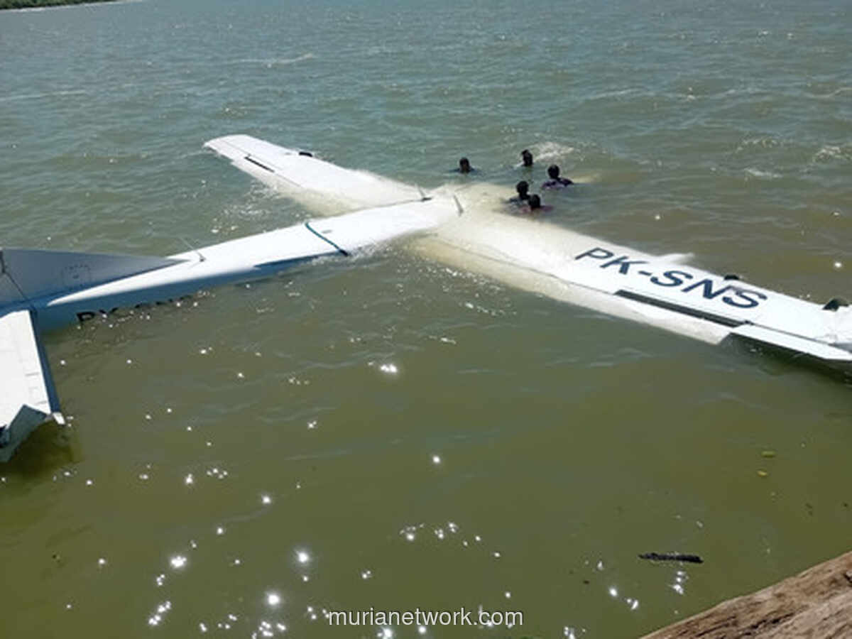 Pesawat Caravan Mendarat Darurat di Perairan Nabire, Seluruh Penumpang Selamat