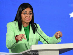 Di Tengah Sorak dan Tuntutan, Delcy Rodriguez Resmi Ambil Alih Tampuk Kepemimpinan Venezuela