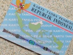 Dukcapil Jakarta Bagikan Tips Jitu Lindungi Dokumen Penting Saat Musim Hujan