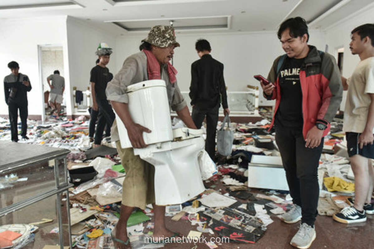 Tiga Pencuri TV Uya Kuya Divonis, Dua Langsung Bebas