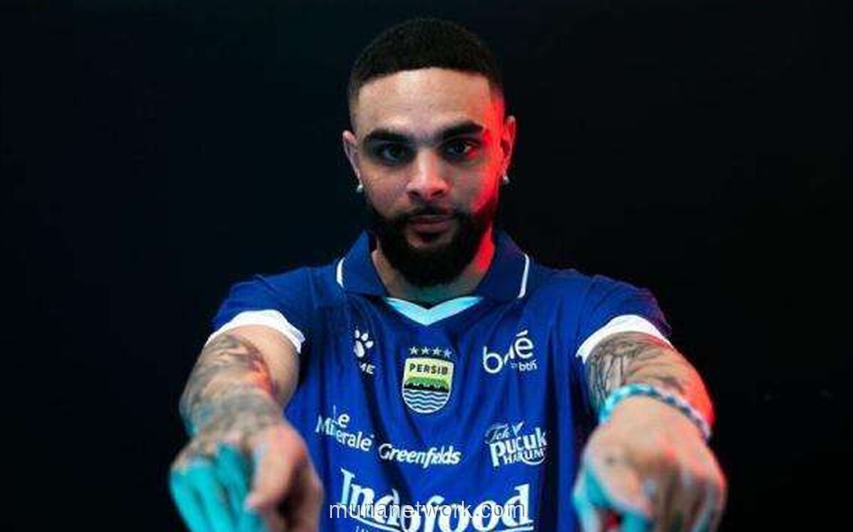 Layvin Kurzawa Resmi Gabung Persib, Bek Eks PSG Itu Pilih Petualangan Baru di Bandung