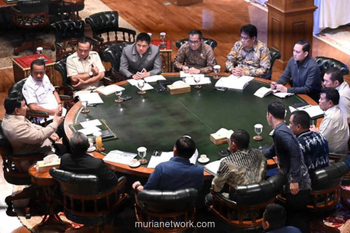 Prabowo Langsung Gelar Rapat Maraton di Bogor Usai Tur Dunia