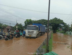 Banjir Lumpur Paralyze Pantura, Lalu Lintas Mengular Dua Kilometer