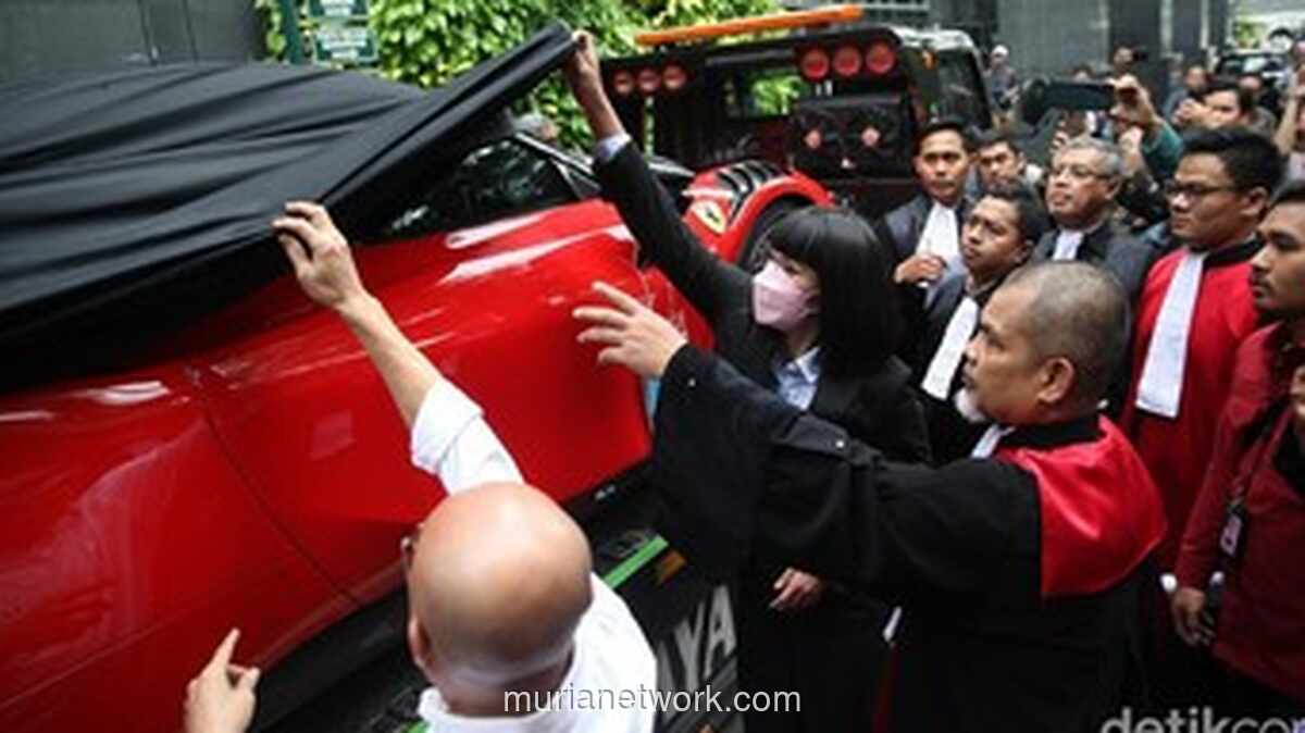 Ferrari dan Harley Davidson Jadi Saksi Bisu di Sidang Kasus Minyak Goreng