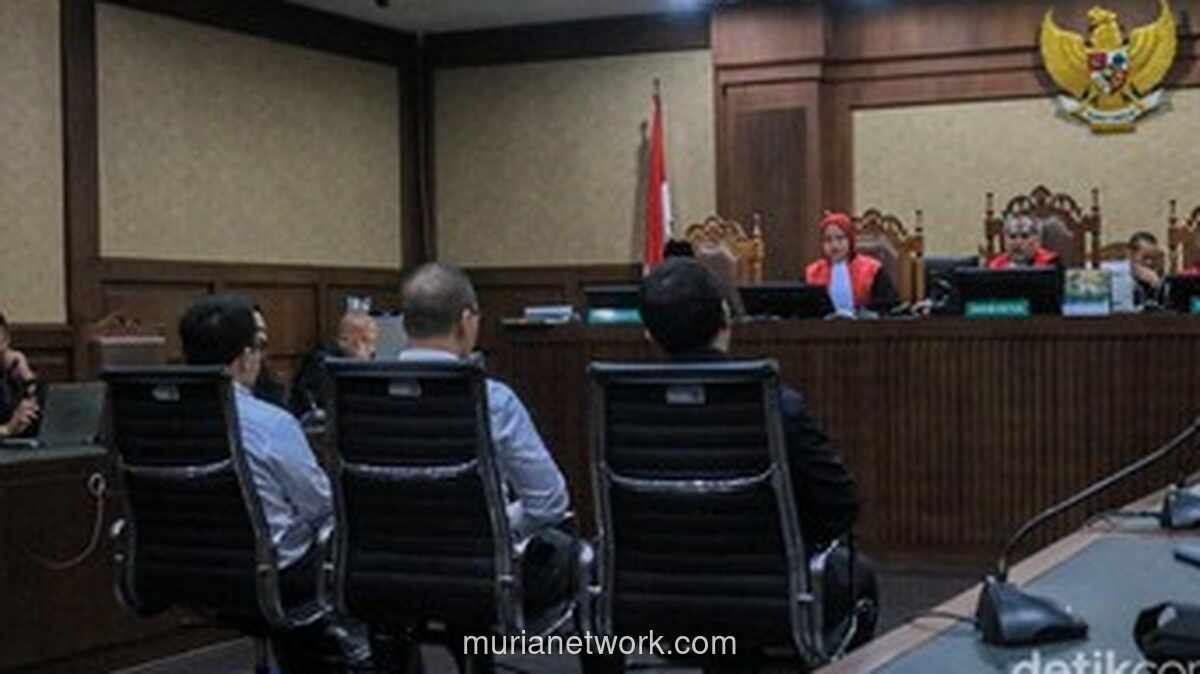 Hakim Ragukan Hitungan Kerugian Negara dalam Perkara Korupsi Minyak