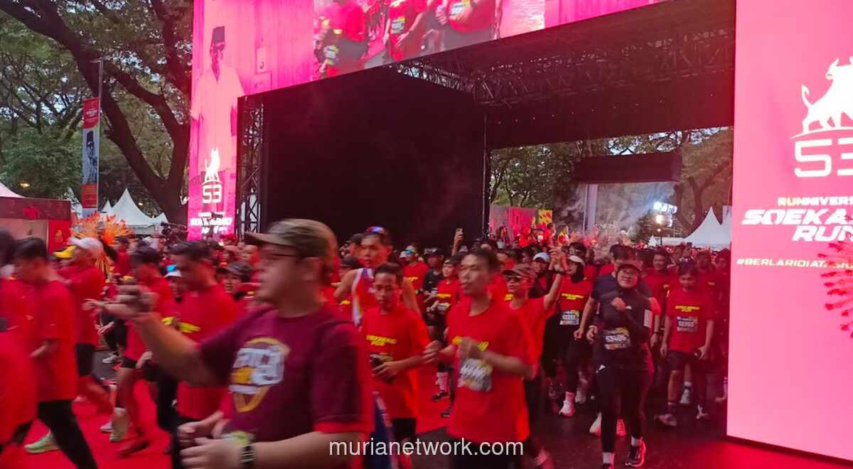 Hologram AI Soekarno Buka Soekarno Run 2026, 10.000 Pelari Ramaikan GBK