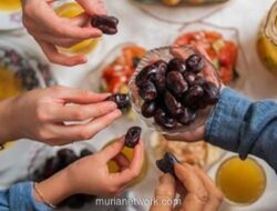 Umat Muslim Dianjurkan Baca Doa Ini Saat Berbuka Puasa