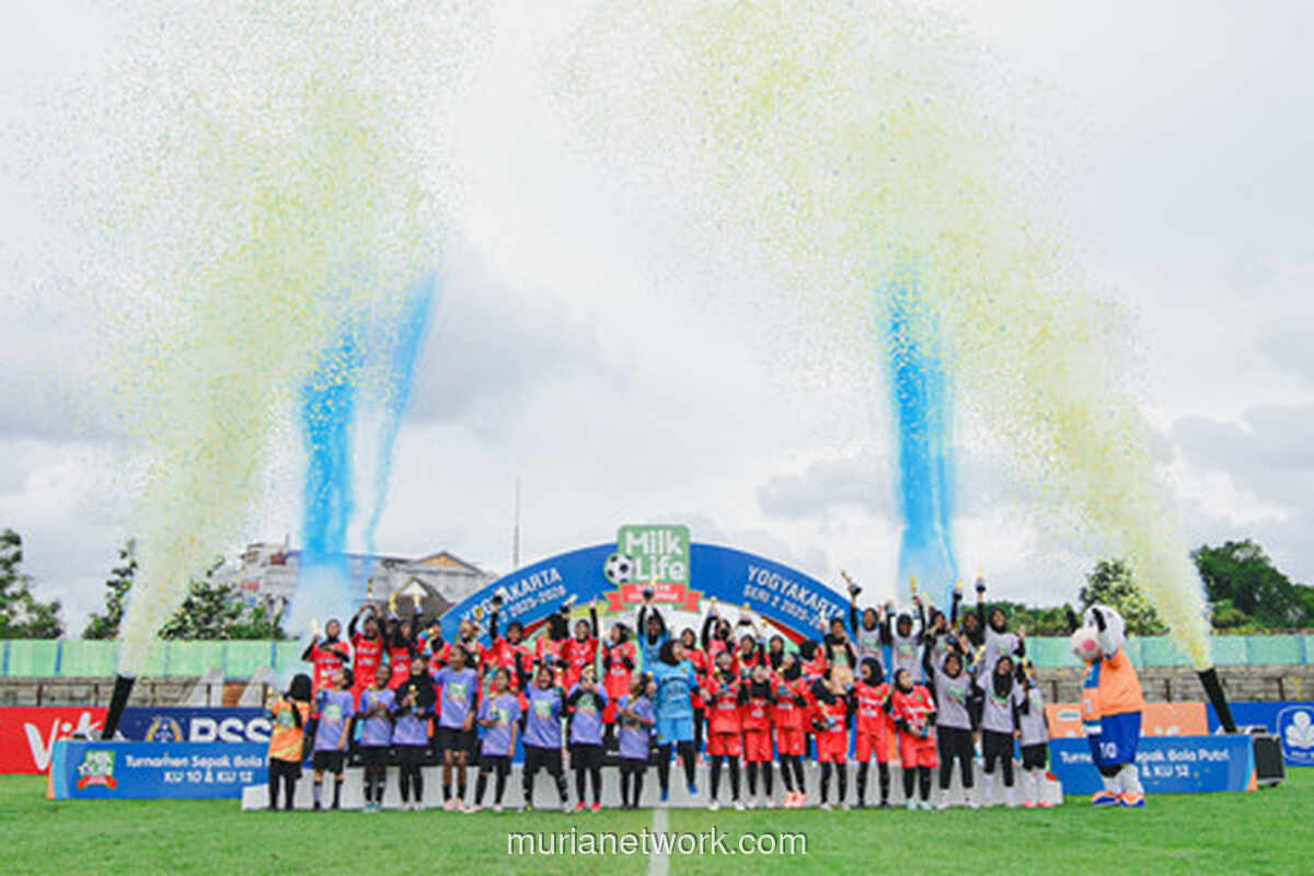 Debut Manis SDN Nglarang dan Sapen Sapu Gelar di MilkLife Soccer Challenge Yogya