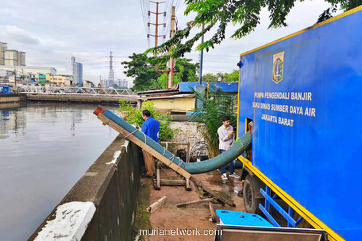 Pompa Raksasa di Daan Mogot Dijanjikan Tuntaskan Banjir pada 2027