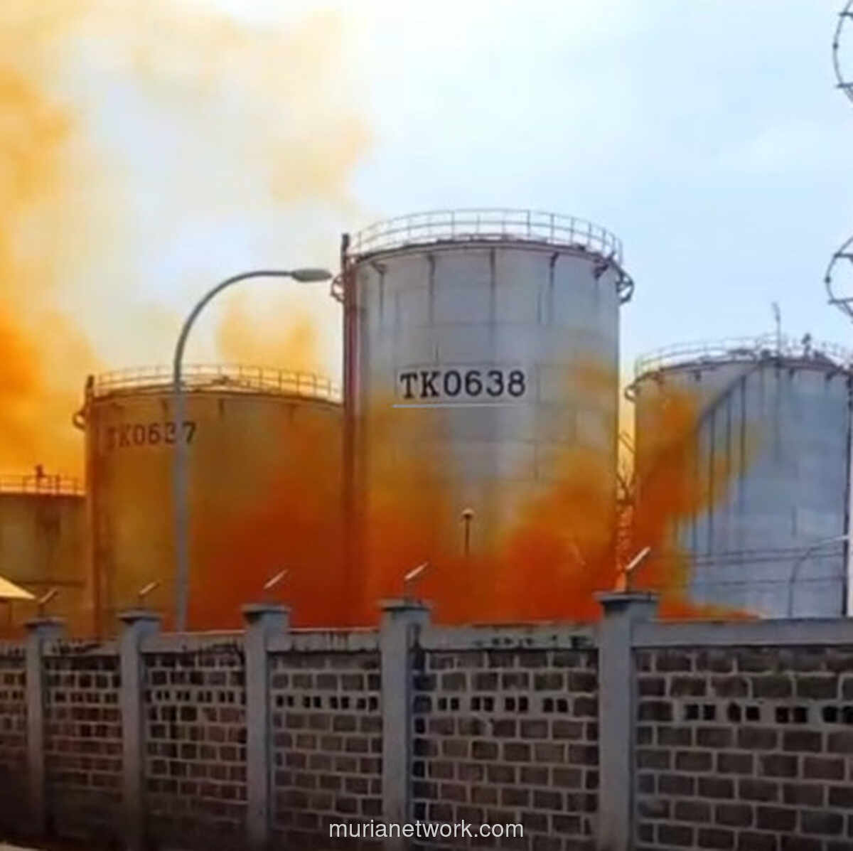 Asap Kuning di Cilegon Bikin Warga Berhamburan, Puluhan Orang Dilarikan ke Puskesmas