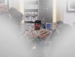 Prabowo Tenang di Tengah Panik, IHSG Terjun Bebas ke Bawah 8.000