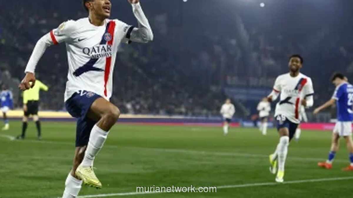 PSG Rebut Puncak Ligue 1 Usai Menang Dramatis di Kandang Strasbourg