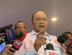 Kepala BGN Minta Maaf, Siap Beri Kartu Kuning untuk Penyedia Makanan Bermasalah