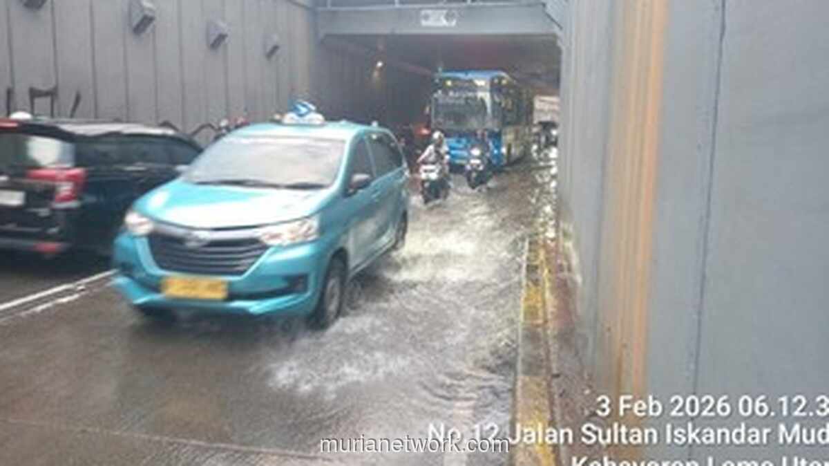 Underpass Simprug Kebayoran Tergenang, Lalu Lintas Tersendat