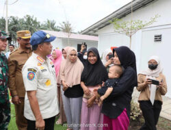 Mendagri Tinjau Huntara Aceh Tamiang, Tegaskan Pemulihan Tak Cukup dari Bantuan Sembako
